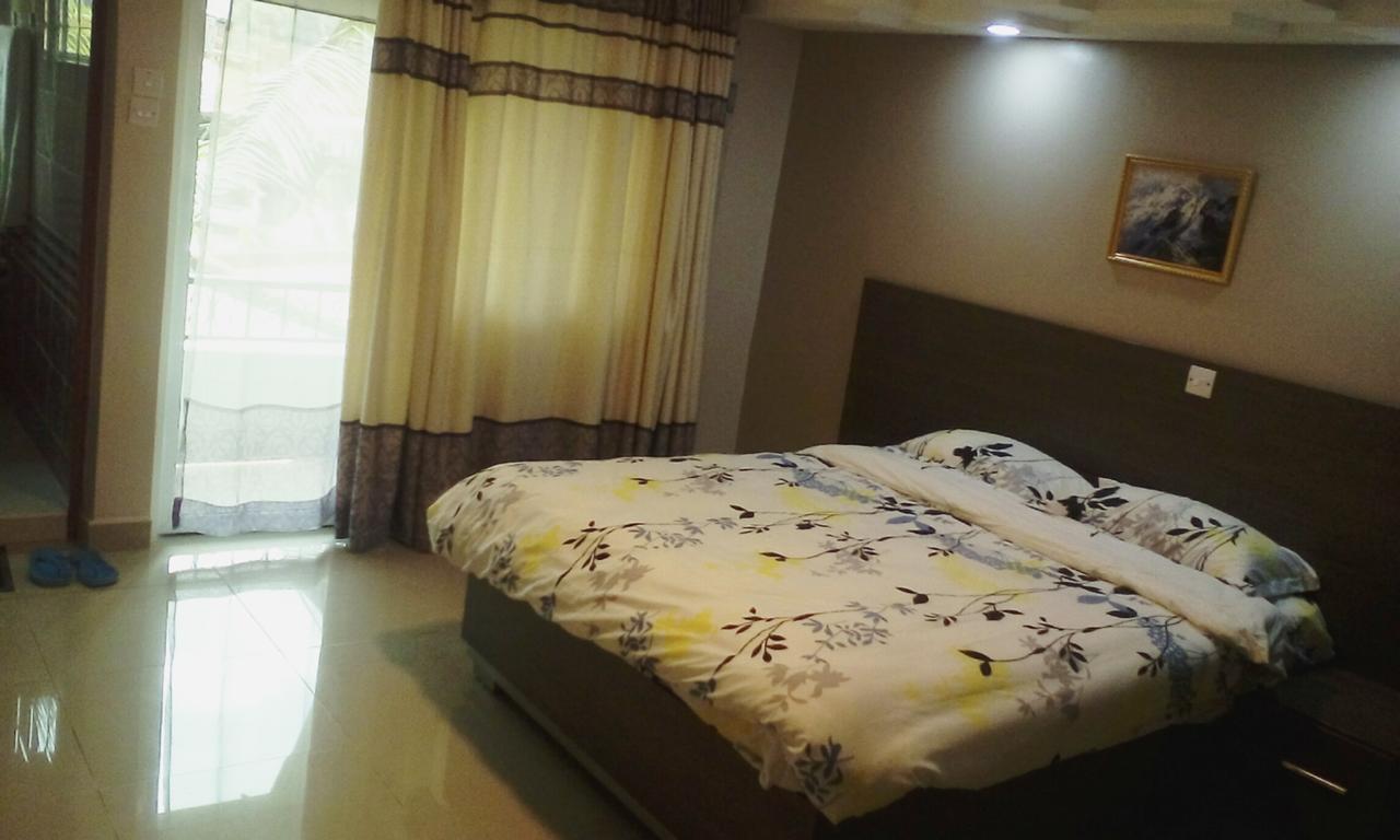 Adala Motel Meru Luaran gambar